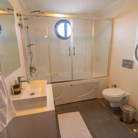 Kale ヴィラ フェティエ