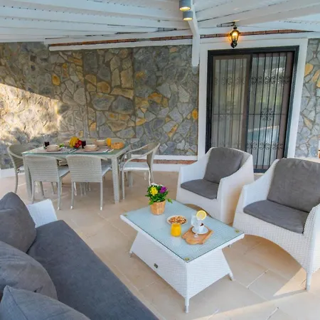 Kale ヴィラ フェティエ